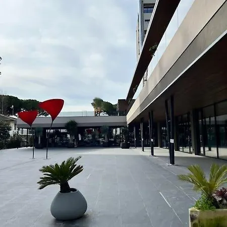 A 100 Mt Dal Mare E Dal Centro Διαμέρισμα Llido Degli Estensi