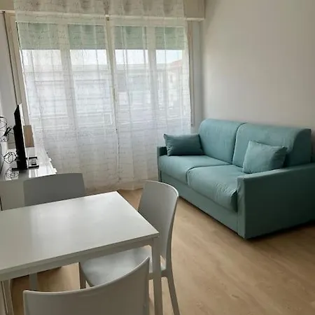 Apartment Lido Degli Estensi A 100 Mt Dal Mare E Dal Centro Llido Degli Estensi
